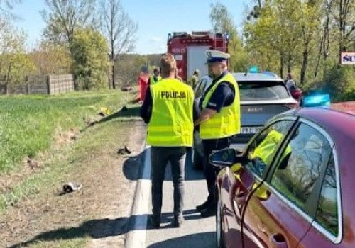 Nie żyje młody motocyklista. Tragiczny początek majówki (ZDJĘCIA)