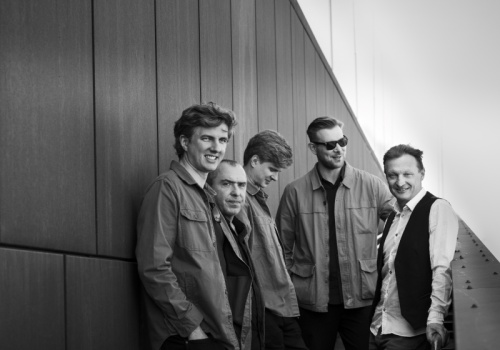 Andre Bachleda z zespołem zapowiada album „Climate Change”