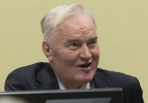 Zlecił masakrę w Srebrenicy. Teraz sam ma być bliski śmierci