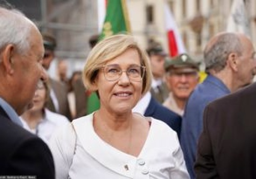 Barbara Nowak bojkotuje państwowe obchody. Bernardyni reagują
