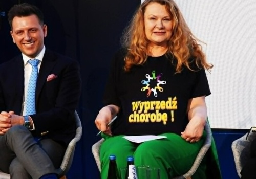 „Edukacja, głupcze!” – najmocniejsze słowa z panelu. Piekarska: fake newsy naprawdę zabijają