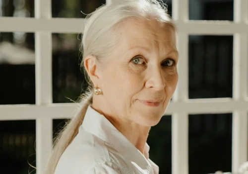 Kobiety po menopauzie są bardziej narażone na choroby serca. Naukowcy wskazują, dlaczego