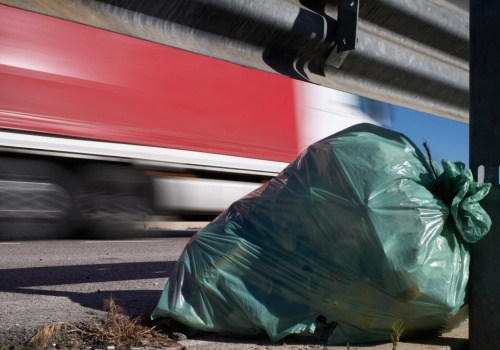 82,5 mln zł kosztowało sprzątanie dróg. Kierowcy sami są sobie winni