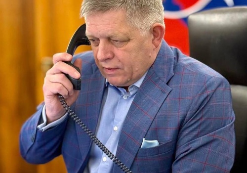 Fico z wizytą w Moskwie, potem w Kijowie. Słowacki premier mówi o szanasach na pokój