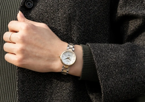 Roamer Dreamline Diamonds 28 mm. Biżuteria, która odmierza czas