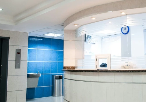 „Kaprys z jacuzzi” w szpitalu. Ekspert wyjaśnia, kiedy pacjent musi dopłacić