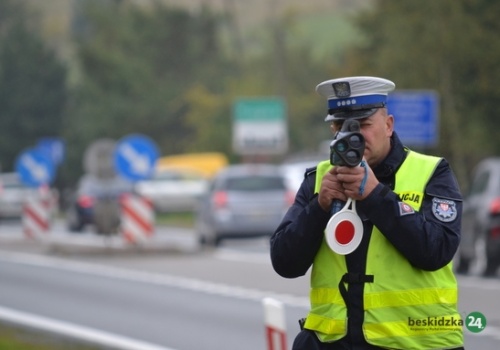 Motocyklista jechał 112 km/h i stracił prawo jazdy