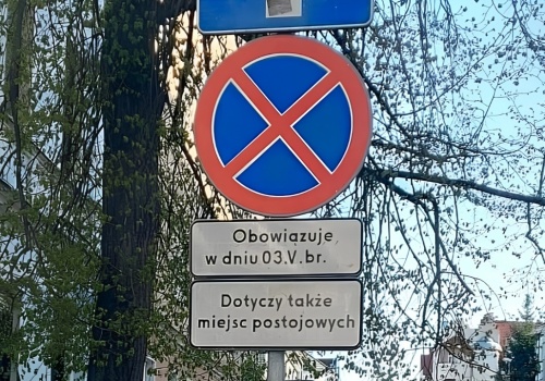 Utrudnienia w ruchu podczas obchodów 3 Maja. Wojsko w centrum miasta