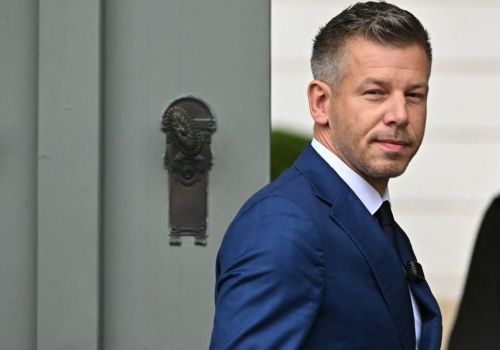 Nominował szwagra na ministra, pojawiły się zarzuty. Teraz Magyar tłumaczy