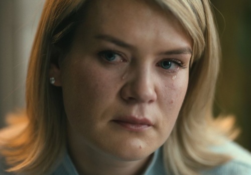 Nowy true crime Netflixa szokuje Polaków. Poznała go na Tinderze i przeżyła piekło
