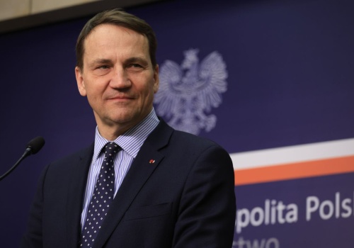 Zapytaliśmy o Radosława Sikorskiego po sporze z izraelskim ministrem. Tak oceniono szefa MSZ