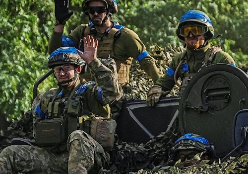 Kolorowa taśma na mundurze i sprzęcie. Prosty sposób oznaczenia