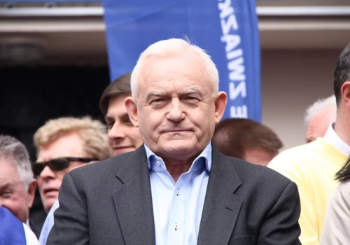 Leszek Miller krytycznie o słowach Tuska. „Trzeba przestać wybrzydzać”