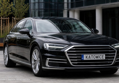 Prezydent Katowic w Audi A8. Bezpłatna porada dla prezydenta Piotrkowa