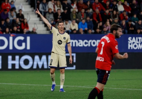 Lewandowski z kluczowym golem dla Barcelony. Tak ocenili go Hiszpanie