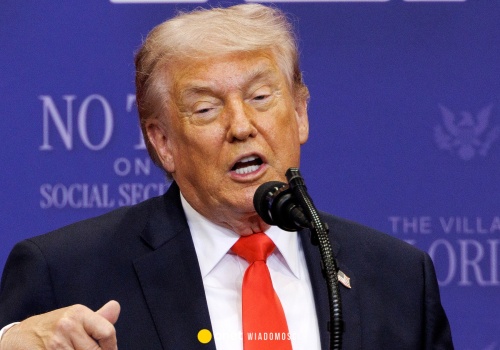 Donald Trump uderza w Iran. 
