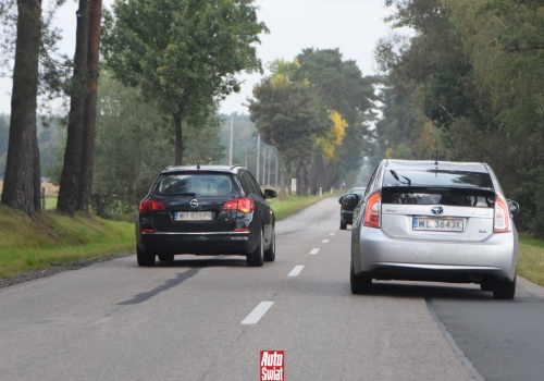 Czy podczas wyprzedzania można na chwilę przekroczyć prędkość? Prawo jest jasne