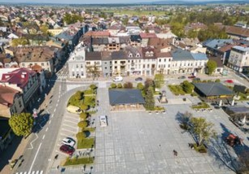 30 tys. mieszkańców, dwie galerie i cztery parki. Żyją ze Słowaków