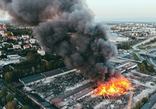 Pożar w Gliwicach. Słupy dymu widoczne z daleka