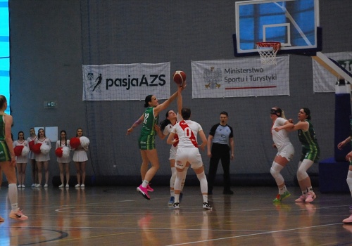 Wysoka porażka koszykarek ŁKS Łódź na początek finału play-off