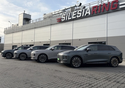 Prądem po asfalcie, czyli Exlantix ES i ET na Silesia Ring