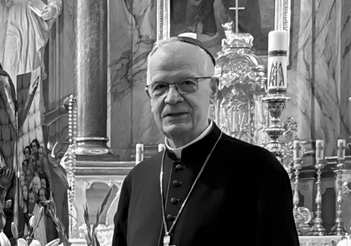Żałoba w archidiecezji przemyskiej. Odszedł arcybiskup senior Józef Michalik