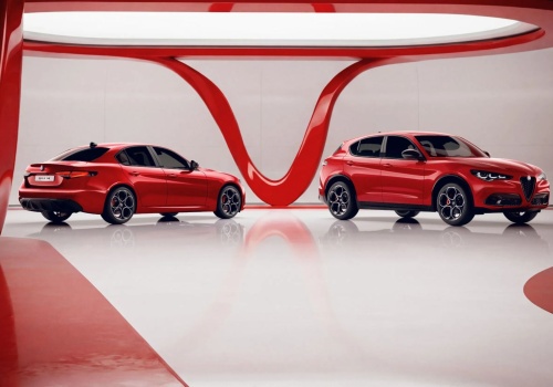 Nowy pakiet Performance dla Giulii i Stelvio – więcej technologii i akcentów sportowych