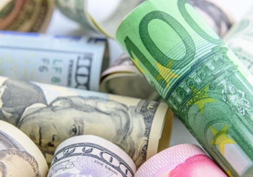 Kurs euro w lokalnym trendzie wzrostowym. Złoty może nadal się osłabiać