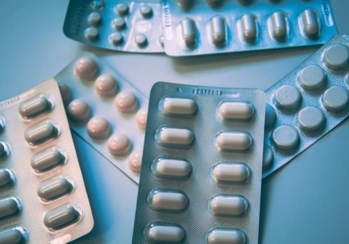 Darmowe leki w 2026 r. – będą zmiany? Ministerstwo Zdrowia sprawdza, gdzie uciekają miliardy