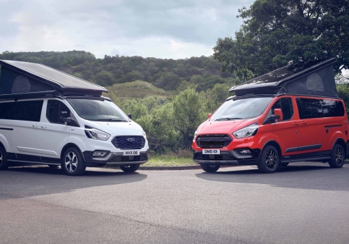 Ford Nugget świętuje 40 lat istnienia na rynku kamperów