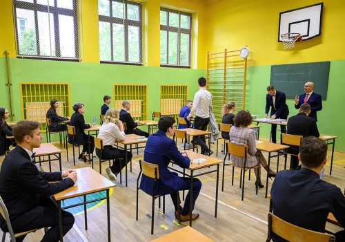 Maturzyści ruszyli na egzamin