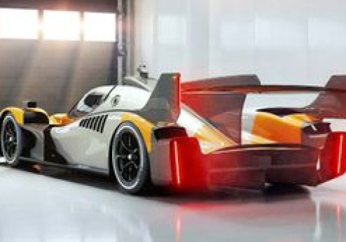 McLaren pokazał wyścigówkę dla klientów. Bazuje na długodystansowym potworze