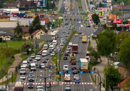 Zakopianka węższa przez trzy doby w Myślenicach