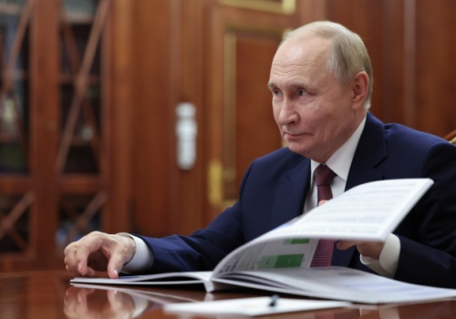 Zełenski ogłosił wstrzymanie ognia w wojnie z Rosją. Putin: Zawieszenie będzie obowiązywać 8 i 9 maja