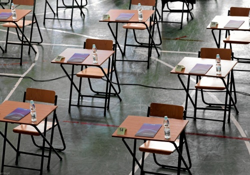 Matura z matematyki 2026. Tego szukają teraz wszyscy maturzyści. Jest przeciek?
