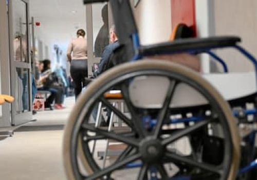 Okradamy Ukraińców z ich własnych pieniędzy na leczenie