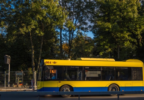 Miesiąc nieograniczonych podróży za 10 zł. Trzeba spełnić jeden warunek