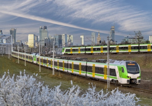 Stadler rozpoczyna dostawy nowych pociągów FLIRT dla Kolei Mazowieckich