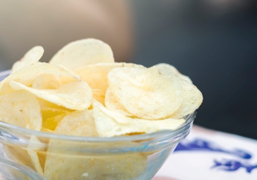 Chipsy pod lupą naukowców. Alarmujące dane o wpływie na mózg