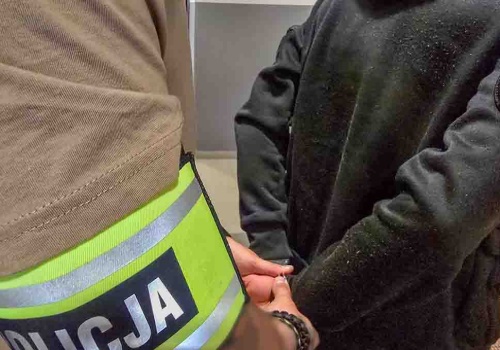Nowa Sól. Kradł w sklepie nie widząc, że nagrywa go kamera