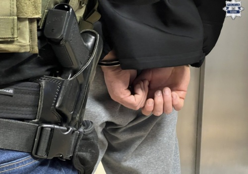 Śląscy policjanci rozbili zorganizowaną grupę przestępczą. 7 osób zatrzymanych