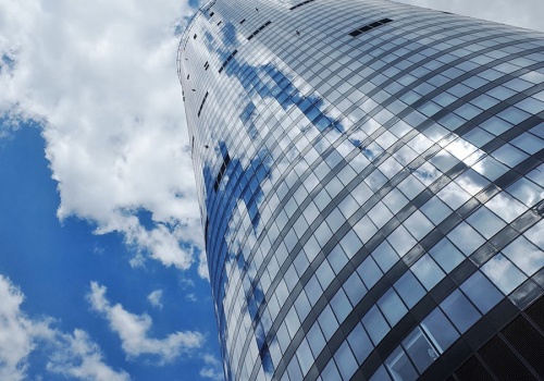 SLK Partners wynajmuje powierzchnię biurową w Sky Tower