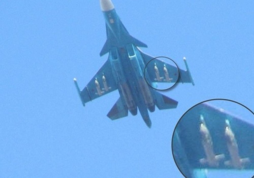 Su-34 i sześć bomb szybujących. Rosja doszła do ściany