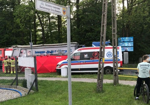 39-letnia rowerzystka zginęła pod kołami ciężarówki