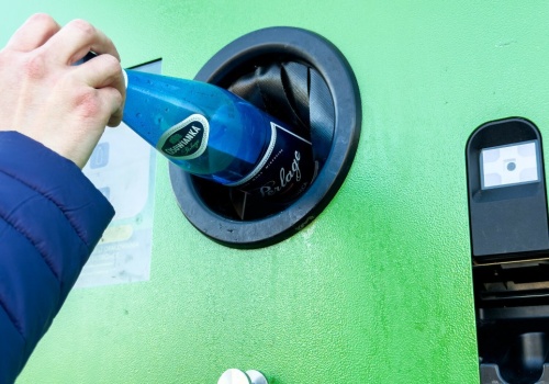System kaucyjny zmienia podejście Polaków do śmieci. Są nowe badania