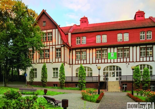 Muzeum czy partyjna scena? Prezydent sam zdecydował, mieszkańcy bez głosu w swoim muzeum
