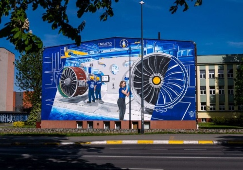 W Rzeszowie powstał mural o nauce zawodu i pracy w lotnictwie