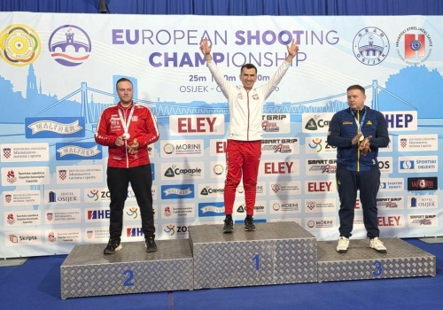 Strzelectwo. Tomasz Bartnik mistrzem Europy