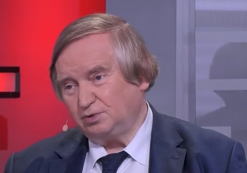 Piotrowski: To nie konstytucję trzeba zmieniać, ale polityków