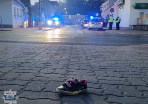 Potrącenie 4-letniej dziewczynki na przejściu dla pieszych